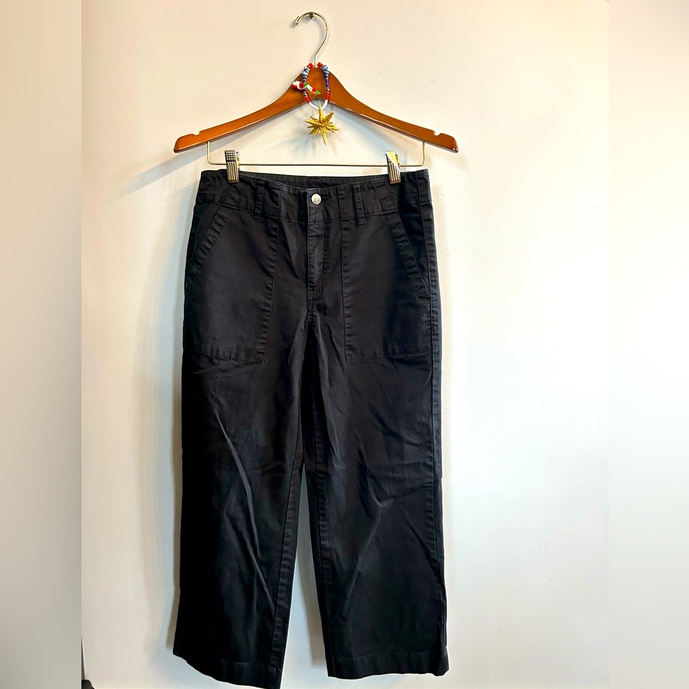 TenTree high rise wide leg crop pant! ✌️